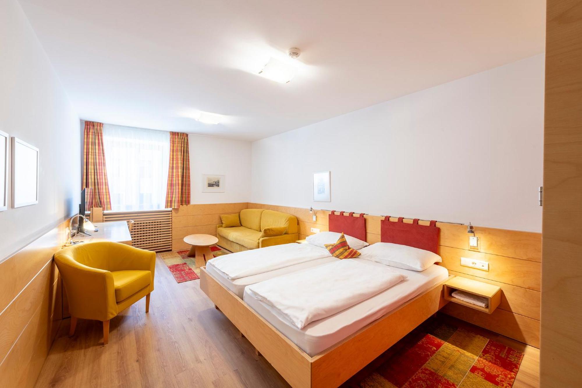 Hotel Figl ***S Bolzano Esterno foto