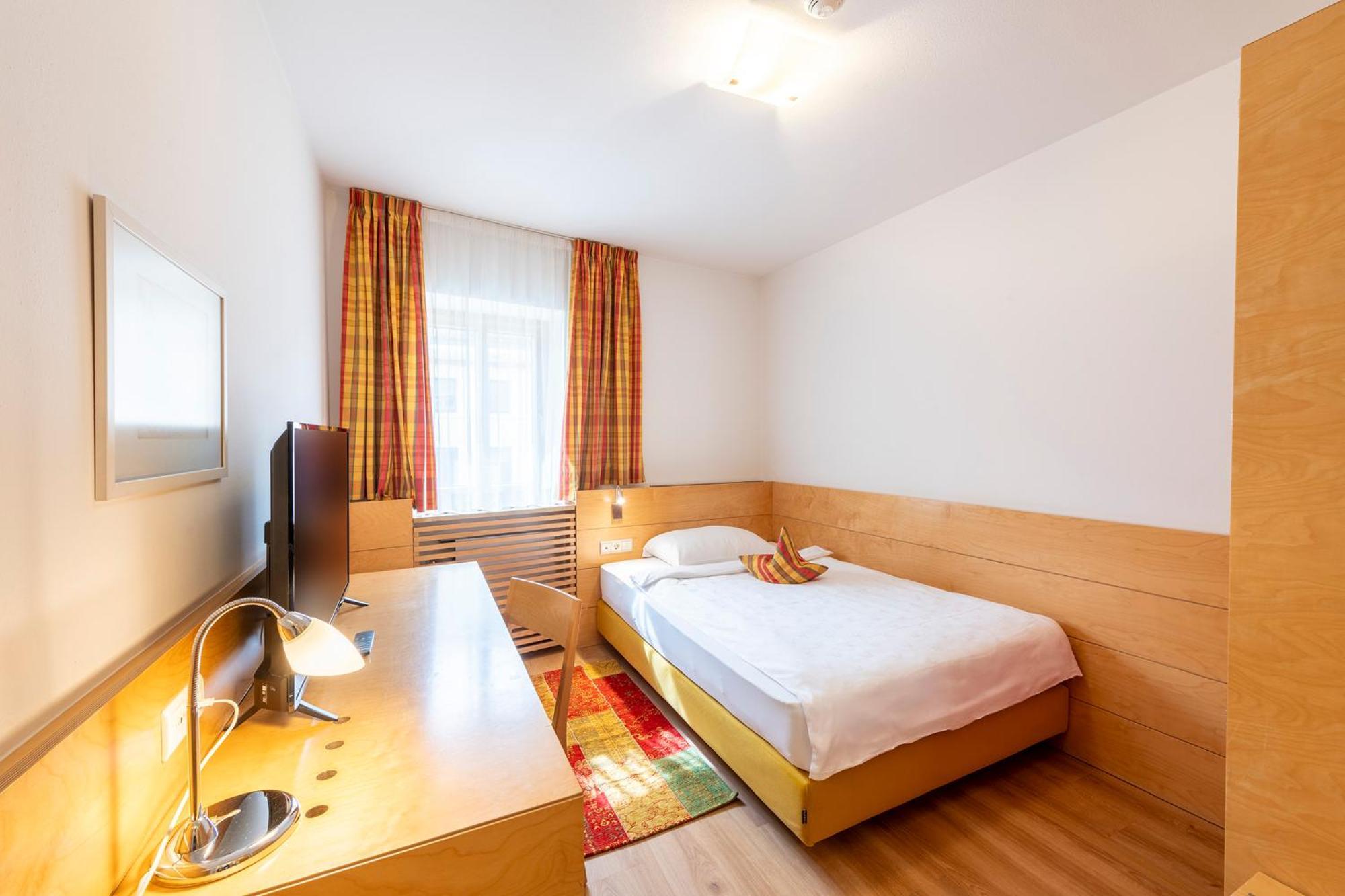 Hotel Figl ***S Bolzano Esterno foto