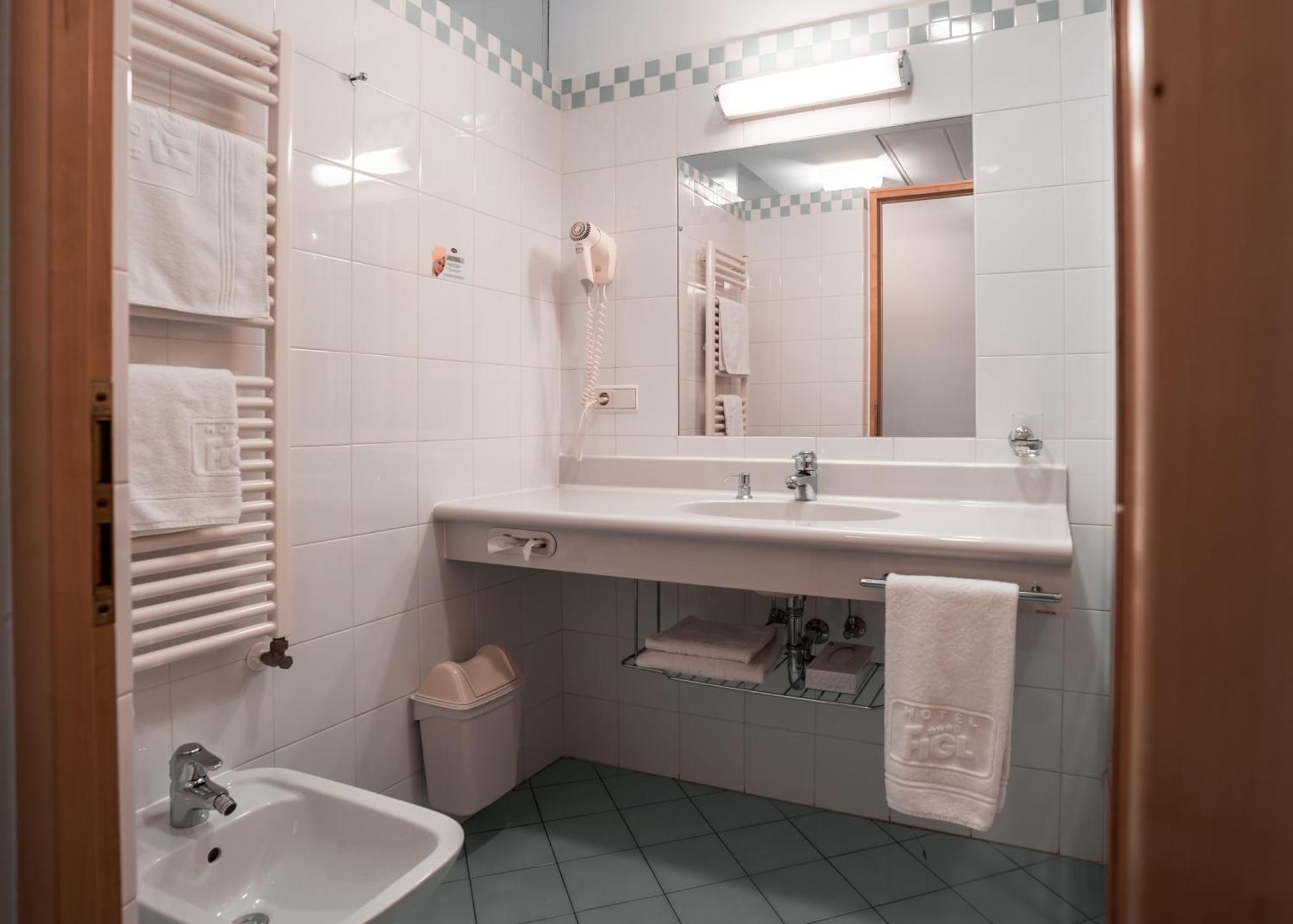 Hotel Figl ***S Bolzano Esterno foto